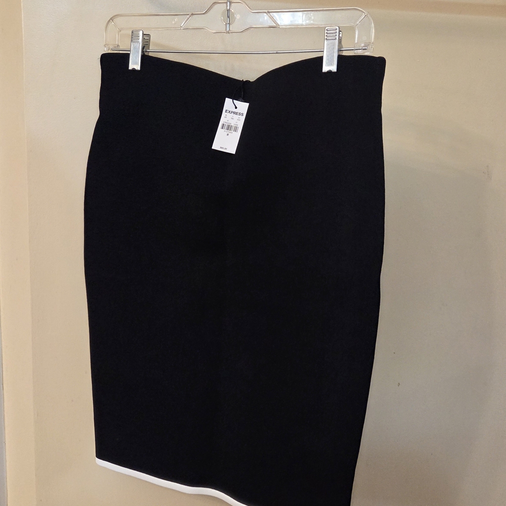 Express Elegant Black and White Women's Skirt Set Size MED - Picture 3 of 4